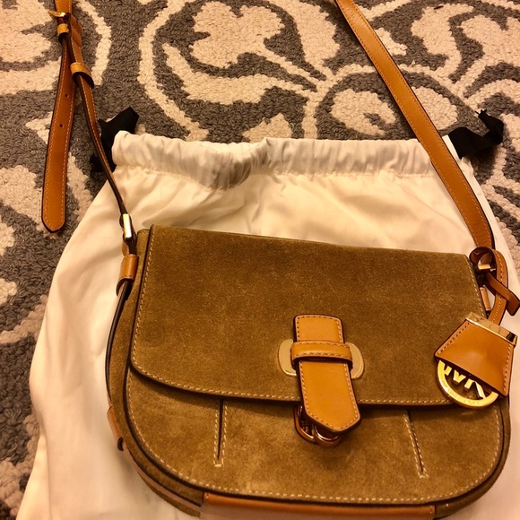 Suede Michael kors crossbody bag - Picture 4 of 4
